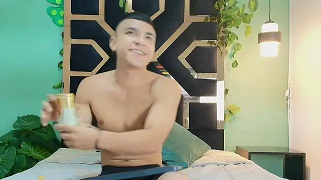 Snapshot of ELGRAN_JEFE chatting on 06/01/26, 06:29 ELGRAN JEFE online show from 06/01/26, 06:29