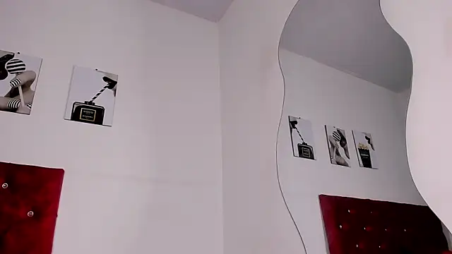 Snapshot of ThiagoSexy005 chatting on 06/01/26, 12:33 ThiagoSexy005 online show from 06/01/26, 12:33
