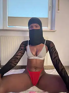 Ariana-Belle online show from 04/25/26, 06:27