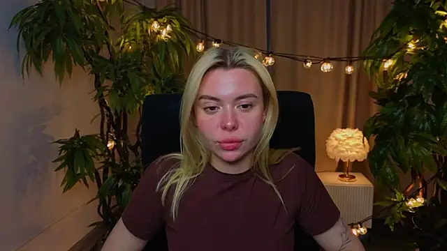 AveriRigby online show from 05/07/26, 10:40