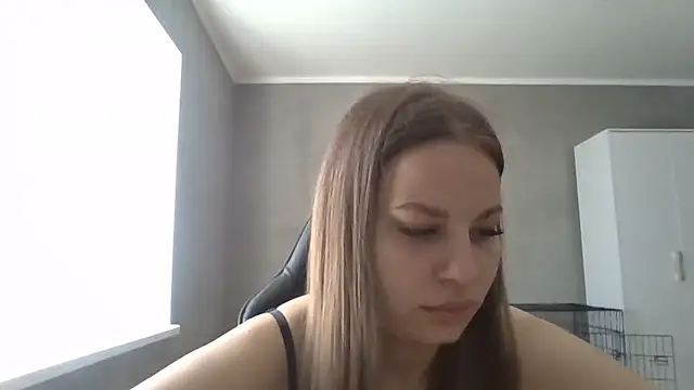 Snapshot of _Linsyy_ee_ chatting on 05/12/26, 09:48 Linsyy ee online show from 05/12/26, 09:48