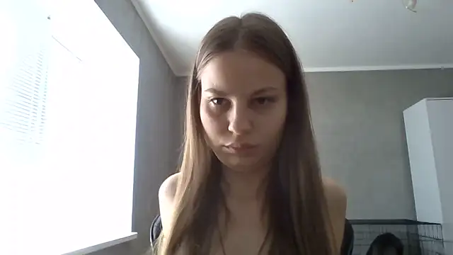 Snapshot of _Linsyy_ee_ chatting on 06/14/26, 09:32 Linsyy ee online show from 06/14/26, 09:32