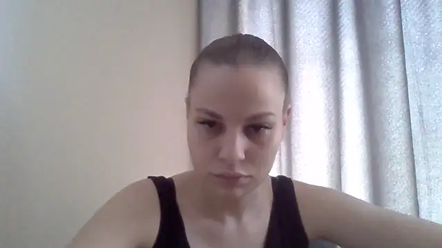Snapshot of _Linsyy_ee_ chatting on 05/22/26, 10:24 Linsyy ee online show from 05/22/26, 10:24