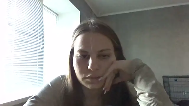 Snapshot of _Linsyy_ee_ chatting on 06/01/26, 04:50 Linsyy ee online show from 06/01/26, 04:50
