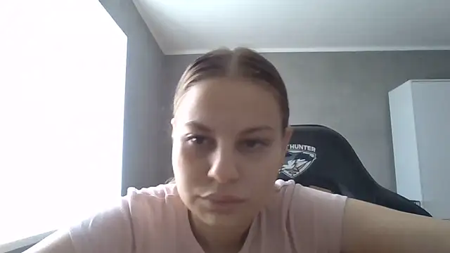 Snapshot of _Linsyy_ee_ chatting on 06/10/26, 08:37 Linsyy ee online show from 06/10/26, 08:37