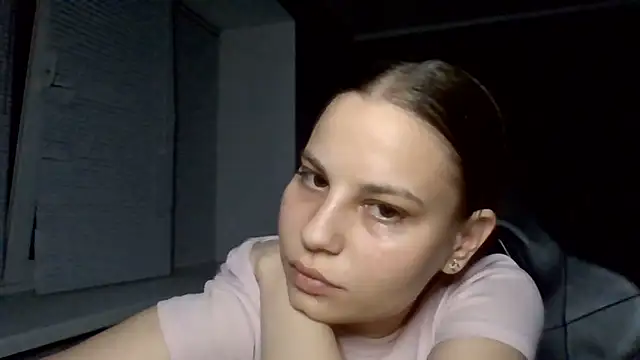 Snapshot of _Linsyy_ee_ chatting on 06/10/26, 08:43 Linsyy ee online show from 06/10/26, 08:43
