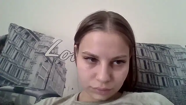 Snapshot of _Linsyy_ee_ chatting on 05/20/26, 12:02 Linsyy ee online show from 05/20/26, 12:02