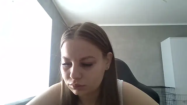 Snapshot of _Linsyy_ee_ chatting on 05/05/26, 09:34 Linsyy ee online show from 05/05/26, 09:34