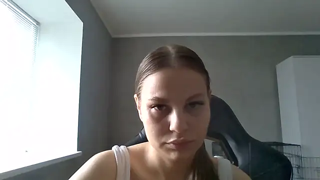 Snapshot of _Linsyy_ee_ chatting on 05/10/26, 09:35 Linsyy ee online show from 05/10/26, 09:35