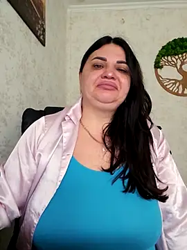-CUTE-EVVIL- online show from 05/04/26, 07:33