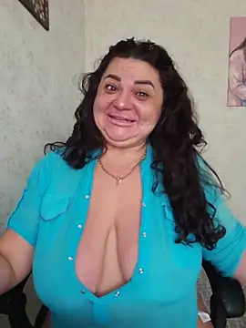 Snapshot of -CUTE-EVVIL- chatting on 06/14/26, 06:14 -CUTE-EVVIL- online show from 06/14/26, 06:14