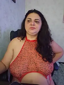 Snapshot of -CUTE-EVVIL- chatting on 06/30/26, 06:41 -CUTE-EVVIL- online show from 06/30/26, 06:41