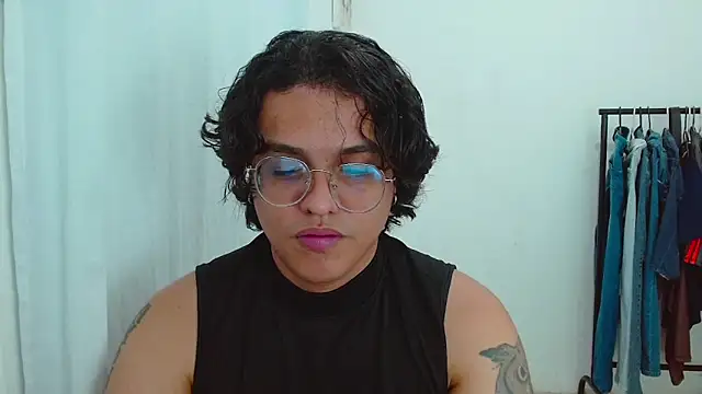 Snapshot of Diane_exotic chatting on 06/11/26, 12:32 Diane exotic online show from 06/11/26, 12:32