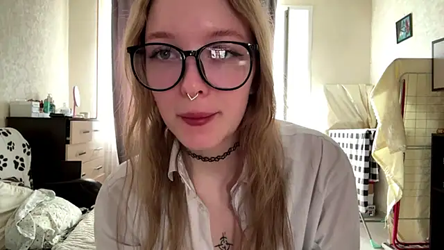 Elinthegreat online show from 05/11/26, 01:12