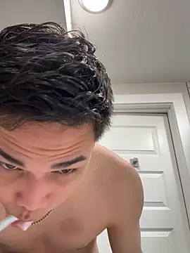 boysweet25 online show from 04/26/26, 06:11