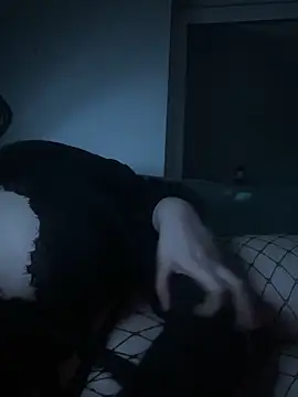 Valentinaxcravee online show from 04/26/26, 11:46