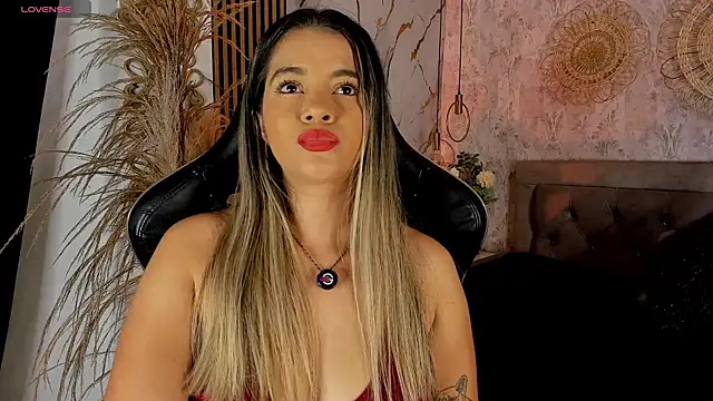 Leidy 2026 online show from 05/11/26, 01:01