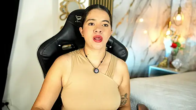 Leidy 2026 online show from 06/10/26, 01:12