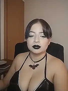 Snapshot of Noire_Mistress chatting on 07/07/26, 02:31 Noire Mistress online show from 07/07/26, 02:31