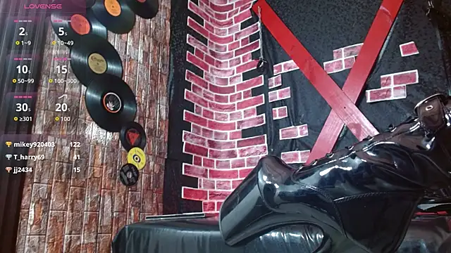 Dominatriz Arlette online show from 06/24/26, 07:11