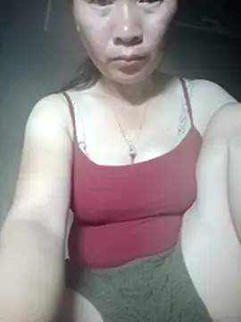Lella 01 online show from 06/11/26, 12:01