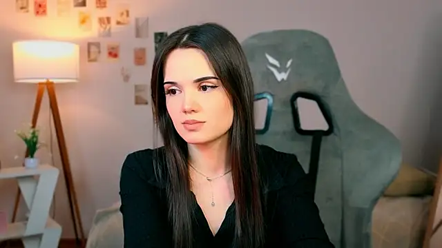 serenenov online show from 05/02/26, 07:41