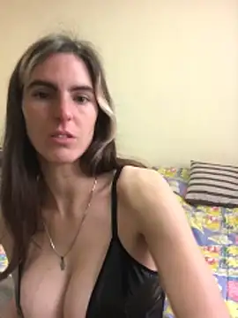 justef09 online show from 06/12/26, 05:43