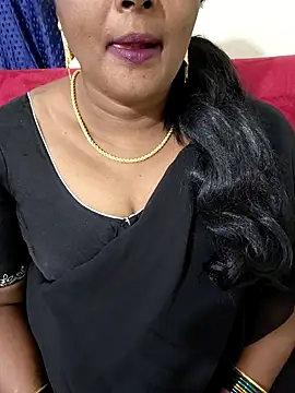 Snapshot of Sunitha-tamilponu chatting on 06/02/26, 07:52 Sunitha-tamilponu online show from 06/02/26, 07:52