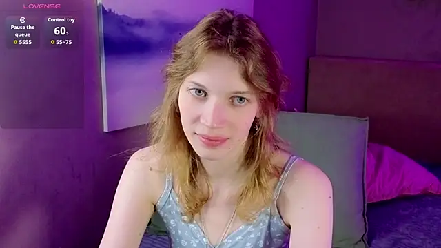 Emily Cartex online show from 06/15/26, 05:51