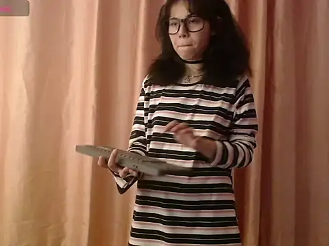 majumei online show from 06/18/26, 01:59