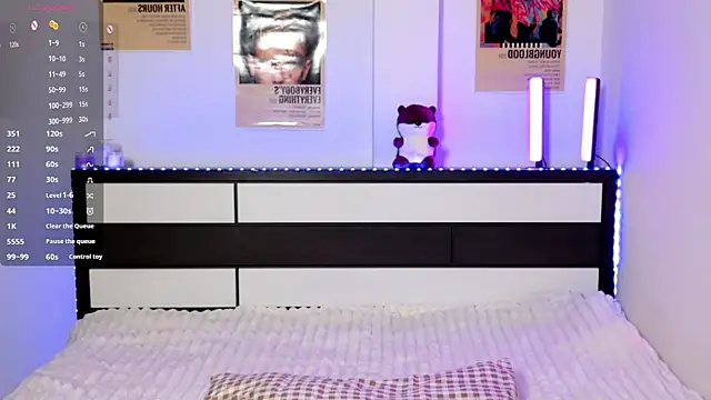 EvaAndLuna online show from 06/04/26, 11:20