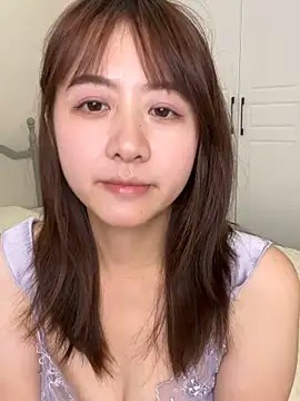 Snapshot of Yang_127 chatting on 07/01/26, 01:44 Yang 127 online show from 07/01/26, 01:44
