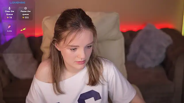MariaMedow online show from 05/17/26, 05:51