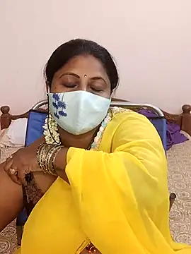 Snapshot of telugu_Geetha40 chatting on 05/18/26, 08:30 telugu Geetha40 online show from 05/18/26, 08:30