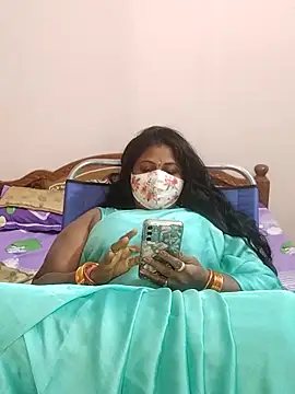 Snapshot of telugu_Geetha40 chatting on 05/08/26, 09:46 telugu Geetha40 online show from 05/08/26, 09:46