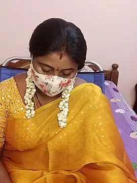 Snapshot of telugu_Geetha40 chatting on 06/11/26, 08:44 telugu Geetha40 online show from 06/11/26, 08:44