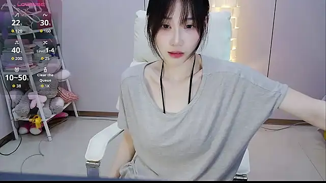Snapshot of Nancy-A1 chatting on 06/03/26, 11:33 Nancy-A1 online show from 06/03/26, 11:33