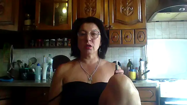 Snapshot of Fiona06 chatting on 05/29/26, 06:19 Fiona06 online show from 05/29/26, 06:19