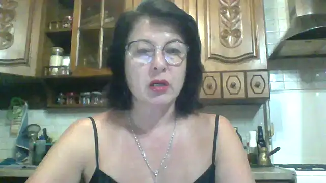 Snapshot of Fiona06 chatting on 05/22/26, 07:01 Fiona06 online show from 05/22/26, 07:01