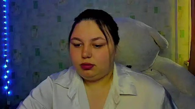 Snapshot of LillyHaigh chatting on 05/31/26, 11:49 LillyHaigh online show from 05/31/26, 11:49