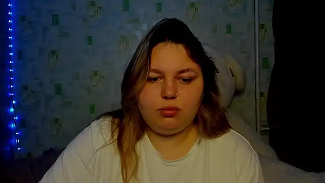 Snapshot of LillyHaigh chatting on 06/11/26, 07:33 LillyHaigh online show from 06/11/26, 07:33
