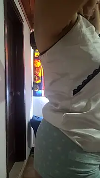 Ladymilf12 online show from 08/03/26, 02:23