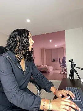 Playboybunny X online show from 05/27/26, 07:10
