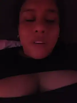 VelvetJuliett online show from 05/17/26, 08:53