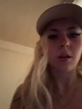 Lina-420 online show from 05/21/26, 06:16