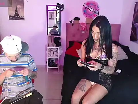 BeautyCatalella1 online show from 06/18/26, 05:40