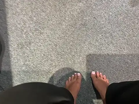 mysteriousshorty online show from 06/02/26, 12:05