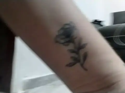 Branquinhaseexy22 online show from 05/05/26, 02:53