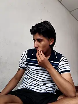 Ericef online show from 05/01/26, 04:34