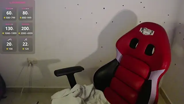 Lily     online show from 06/17/26, 07:13